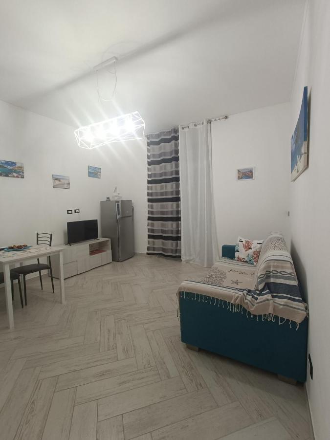 Casa Vacanze Via Nizza 57 Zinola-Wifi Savona Zewnętrze zdjęcie