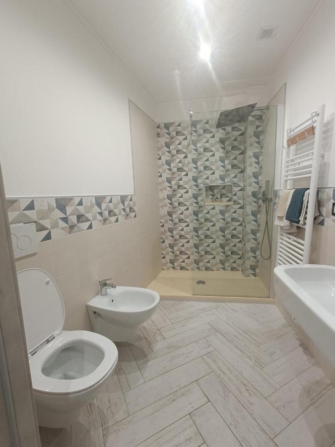 Casa Vacanze Via Nizza 57 Zinola-Wifi Savona Zewnętrze zdjęcie