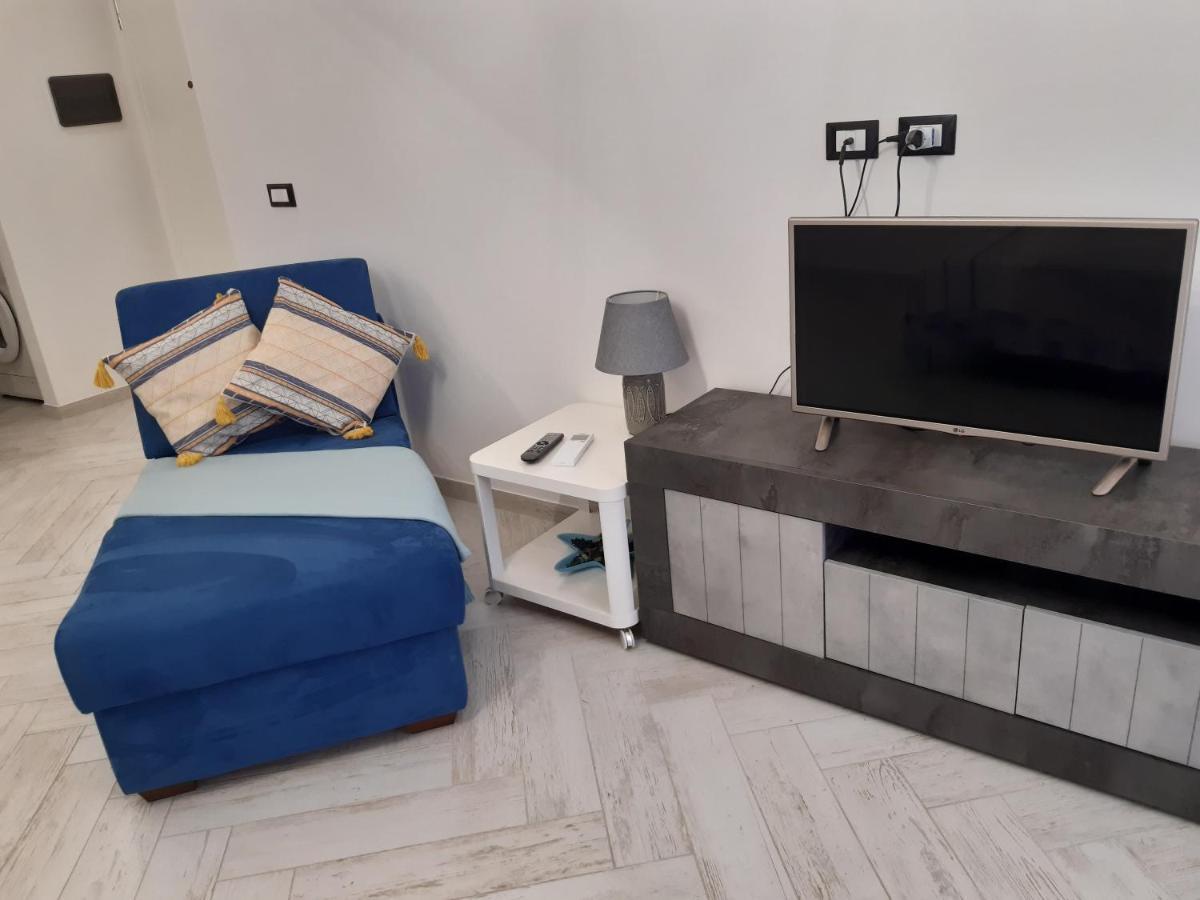 Casa Vacanze Via Nizza 57 Zinola-Wifi Savona Zewnętrze zdjęcie