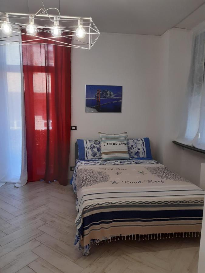 Casa Vacanze Via Nizza 57 Zinola-Wifi Savona Zewnętrze zdjęcie